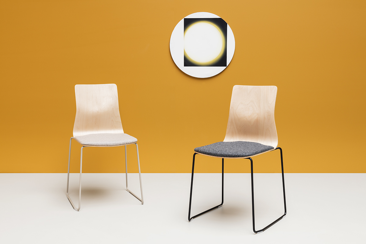 Linar Plus Chair