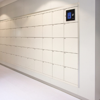 smart locker system for healthcare facility