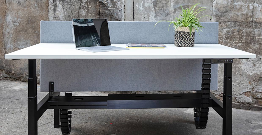 Workstations & Tables