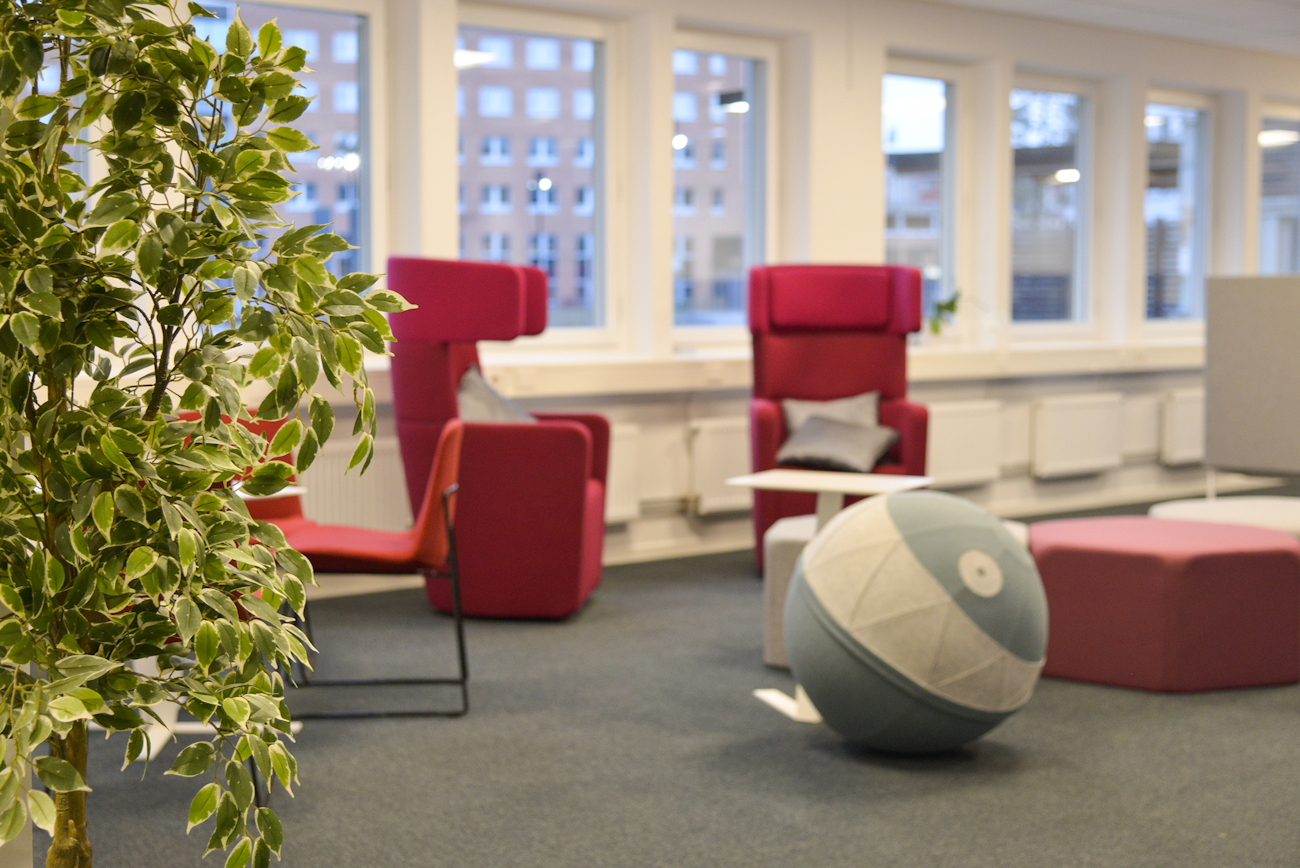 Haiken office furniture